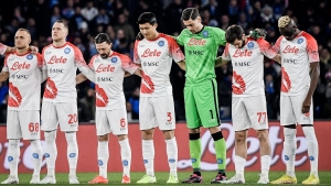 Napoli cumplió con su labor para no perder de vista al puntero (VIDEO)