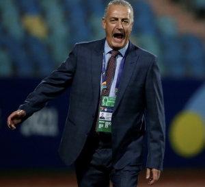 ¿Alfaro presentó su renuncia en la Tri por el caso Byron Castillo?