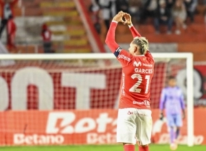 Carlos Garcés agiganta su leyenda en Cienciano al igualar la cifra del tercer máximo goleador del club