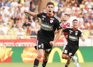 Kendry Páez, LA JOYA QUE NO PARA DE SUMAR MINUTOS… pero con un resultado de poco brillo para Estrasburgo