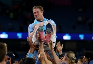 El Etihad se vistió de homenaje: Kevin De Bruyne dijo ADIÓS como un ÍDOLO ETERNO del Manchester City