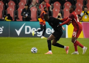 ORGULLO ENTRE LOS HINCHAS: El plantel de Ecuador tuvo un gesto especial con quienes los apoyaron ante Canadá