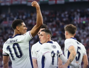 ¡Inglaterra fue UNA DEMOLEDORA y aplastó a Serbia en las Eliminatorias al Mundial 2026!