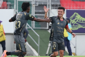 El dueño de Chillogallo: Deportivo Cuenca se ratifica como el verdugo de Aucas y asalta la caldera de Papá