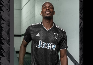 Juventus presenta su camiseta alterna (VIDEO)