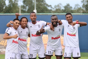 Cuniburo deja la zona de descenso con sobre de merecimiento