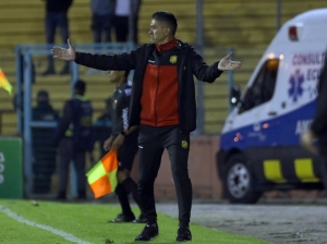 ¡EL CUENQUITA SE LE METIÓ EN EL CORAZÓN! Norberto Araujo dejó un mensaje sentido en Deportivo Cuenca