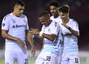 Hacen sentir toda su jerarquía (VIDEO)