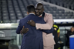 ¡Segundo Castillo se robó EL SHOW en el aeropuerto! Cierre REDONDO para la travesía internacional de Barcelona
