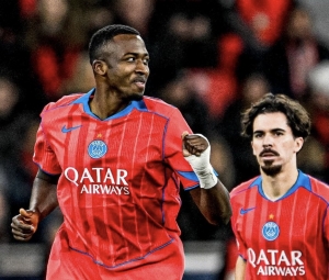 ¡Willian Pacho jugó como EL BECKENBAUER ECUATORIANO y clasificó a la Final de la Champions League!