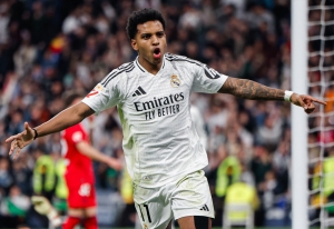 Valencia acusa a Rodrygo de mentir sobre los cánticos racistas contra Vinicius en Mestalla