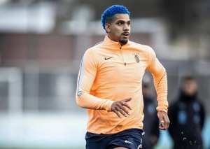 Le dieron con todo al estratega de Uruguay: Duro descargo del hermano de Ronald Araujo contra Bielsa