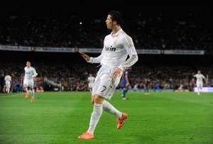 Cristiano Ronaldo-gol-celebracion-calma-fc-barcelona-v-real-madrid-cf-liga-bbva