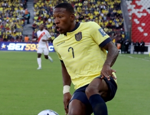 ¿RUMBO A ITALIA? ¡AC Milán se adelanta al United y da el Primer Paso para fichar a Pervis Estupiñán!