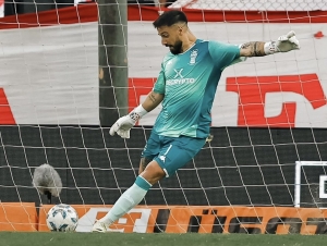 ¡NO VENDRÁ A ECUADOR POR LA SUDAMERICANA! Feísimo desenlace para Hernán Galíndez y Huracán