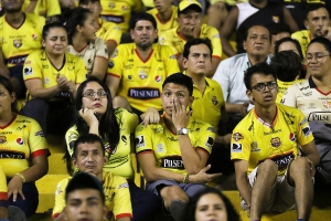 Tremendo problema para el Ídolo (FOTO)