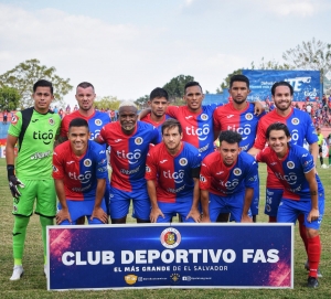 Derrota con el central Tricolor estelar (RESUMEN)