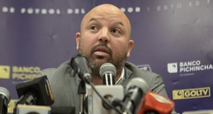 ¡11 de 28 sí cumplen! Miguel Ángel Loor reaccionó a la crítica de Isaac Álvarez al control financiero de Liga Pro