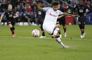 El Red Bull de Salzburgo superó al Campeón de Francia y es líder en la Champions (RESUMEN)