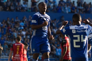 ¡Vuelve a meterse en la pelea el Tricampeón! (VIDEO)