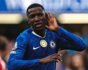 Moises Caicedo 8