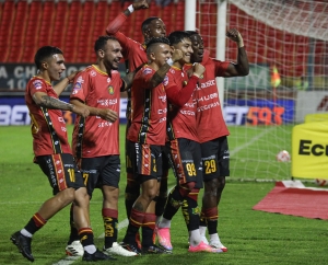 La historia que pinta al triunfo del Deportivo Cuenca de color heroico