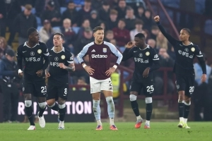 Rosenior elogia la actuación de Joao Pedro tras su hat-trick en Villa Park