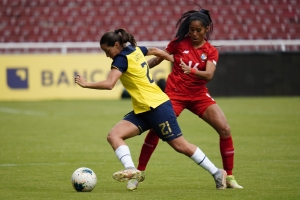 El nuevo proceso femenino en Ecuador arranca con un revés (RESUMEN)