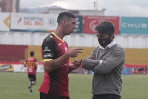 “Tenemos revancha el viernes y debemos levantar cabeza” (ENTREVISTA)