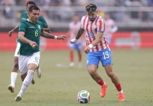 Paraguay frena a Bolivia en un duelo comprobatorio de alto voltaje donde Miguel Almirón frotó la lámpara