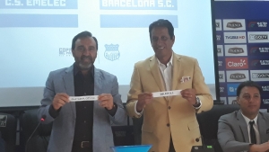 Que ruede el balón en el Puerto Principal