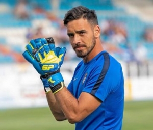 Gianfranco Gazzaniga tendrá que recuperar su puesto en Racing Ferrol