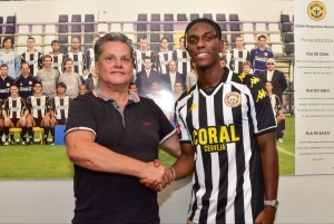 Allen Obando estampa su firma con el Nacional de Madeira para continuar su carrera en Europa