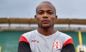 Independiente Petrolero afrontó una noche para el olvido (RESUMEN)