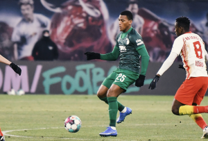 Sacrificaron al tricolor para irse al ataque (RESUMEN)