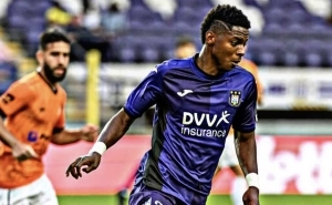Nilson Angulo 4