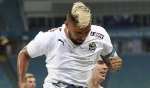 Cristhian Noboa 4