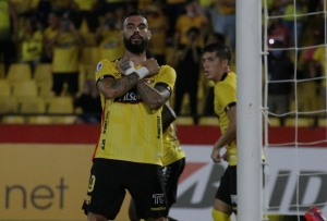 Barcelona y Católica conocerán su destino el próximo lunes (FOTO)