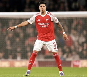 ¡Declan Rice enorgullece a Ecuador confesando que Piero Hincapié lo tiene impresionado en el Arsenal!