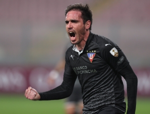 “¡No tiene ni pies ni cabeza!” (ENTREVISTA)