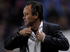 Sale a la luz el nombre del entrenador que más gusta en el Mundo Liga para reemplazar a Tiago Nunes
