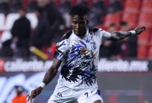 ACTIVÓ EL MODO MarADONIS y Querétaro se deleitó con un tremendo golazo de Preciado