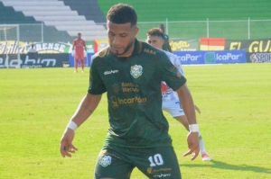 El Rodillo suma con su golero intratable (RESUMEN)