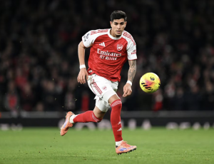 ¡El DT del Leverkusen respondió si Piero Hincapié jugará de Lateral o Backcentral! (ENTREVISTA)