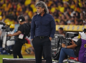 NO MÁS EXPERIMENTOS y Emelec SALE BIEN LIBRADO tras el fracaso rotundo del Tierno