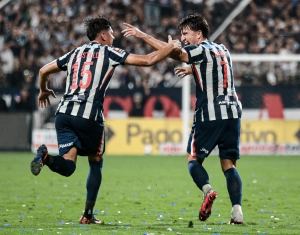 Fernando Gaibor le dio el triunfo sobre UTC y la punta a Alianza Lima con una jugada de vivo