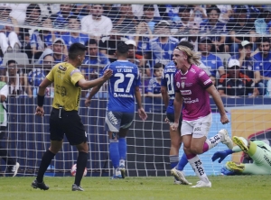 ¡Claudio Spinelli SE PUSO EL TRAJE de SÚPER HÉROE y silenció el Capwell para que IDV siga de Súper Líder!