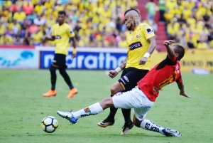 Otro ex Barcelona que va al Lobo