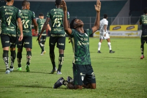 CLAVE Y CONTUNDENTE: Orense apareció cuando TODO se tambaleaba y está cada vez más cerca de sacar pase al hexagonal