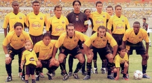 Recuerdo: El Ídolo se despedía de la copa ante 5000 aficionados (VIDEO)